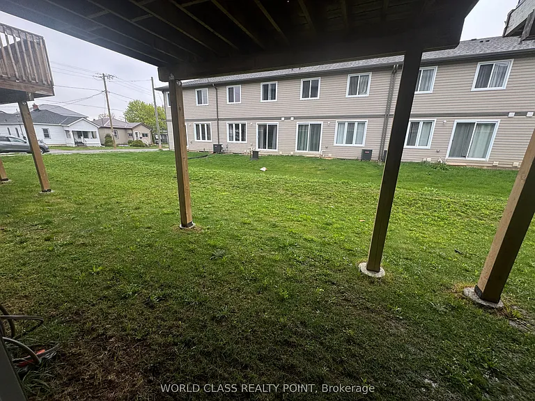 160 Stanley St #3 — Photo 31