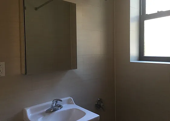 Rented by Geraldine Capasso, LREB | media 4