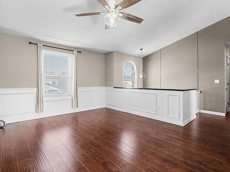 6069 Northbend Dr — Photo 3