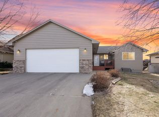 7525 W Stoney Creek St, Sioux Falls, SD 57106