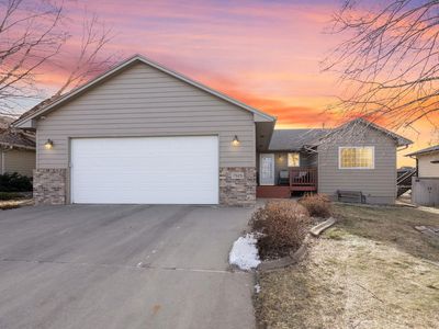 7525 W Stoney Creek St, Sioux Falls, SD, 57106
