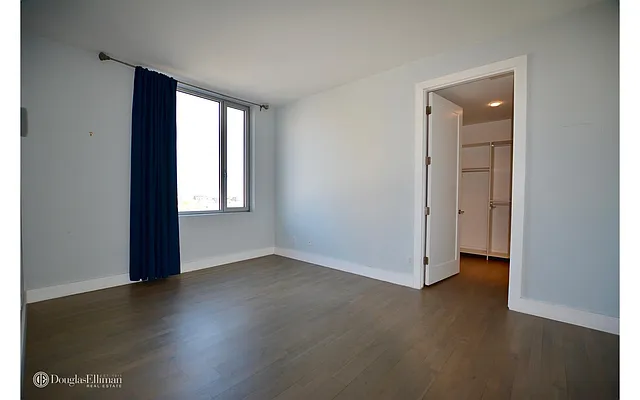 Rented by Douglas Elliman | media 37