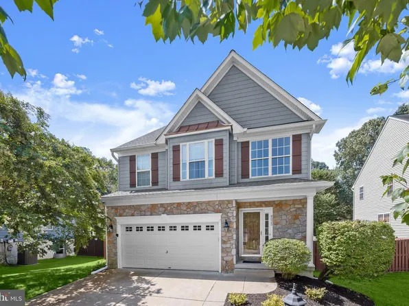 8025 Flora Ln, Pasadena, MD 21122