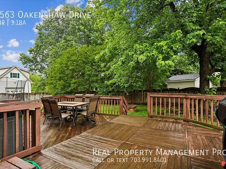 9563 Oakenshaw Dr — Photo 4