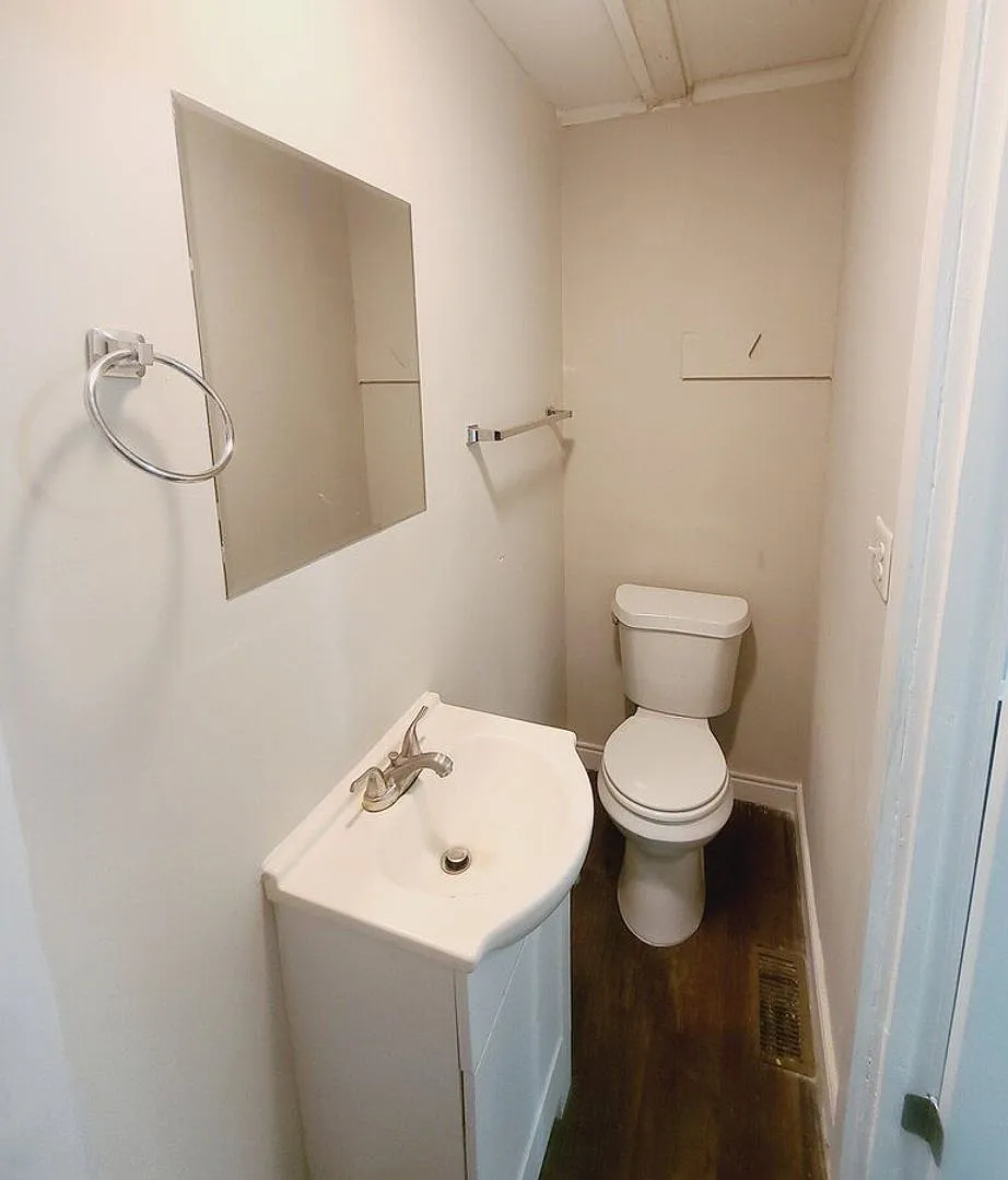Room in 2 Bedroom Home at Celia Ave — Photo 4