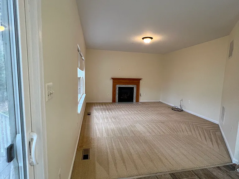 45593 Pleasant Mill Dr — Photo 12