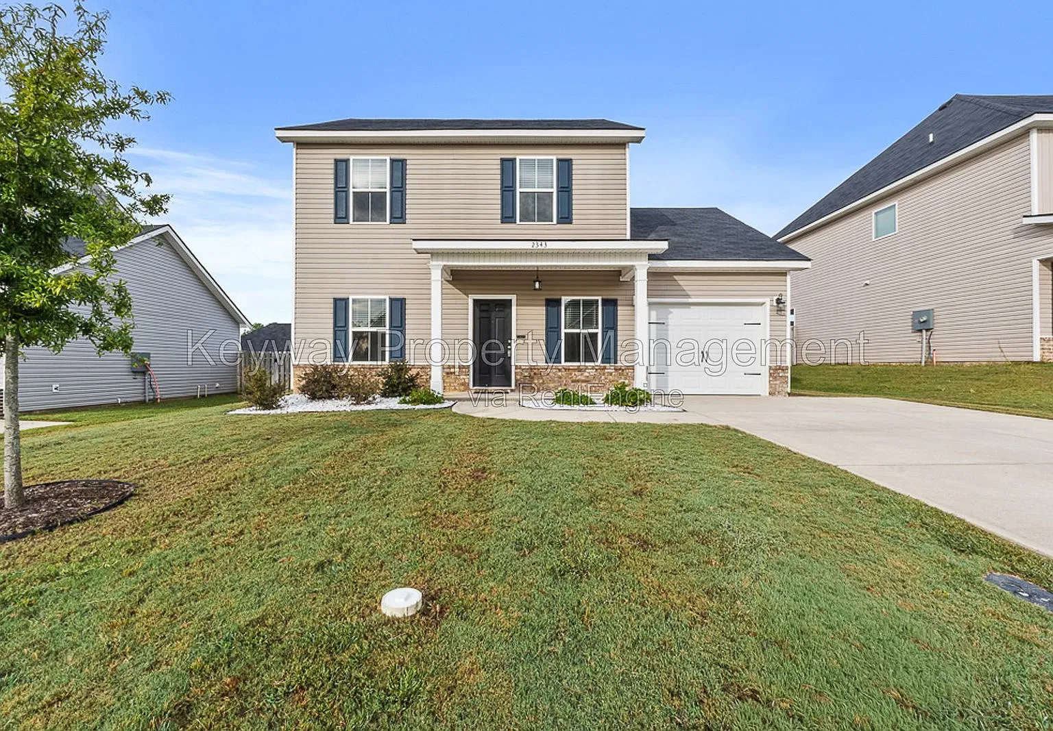 4 bed, 3.0 bath, 1624 sqft, $2,200 — Photo 1