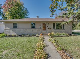 903 Armory Pl, Oshkosh, WI 54902