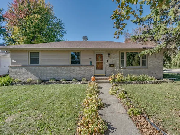903 Armory Pl, Oshkosh, WI 54902