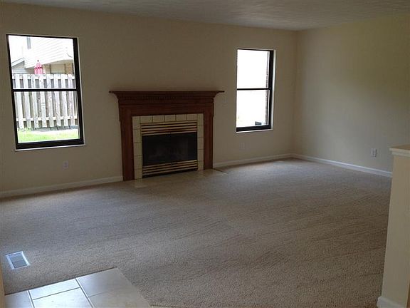 5th image of 6529 Deer Bluff Dr