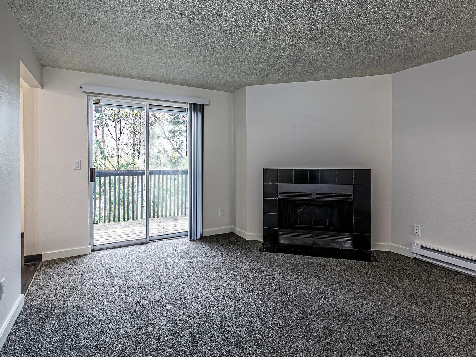 Valley Vista — Photo 2