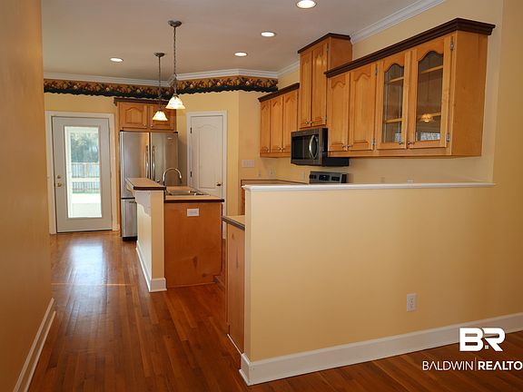 5th image of 111 Destrehan Rd