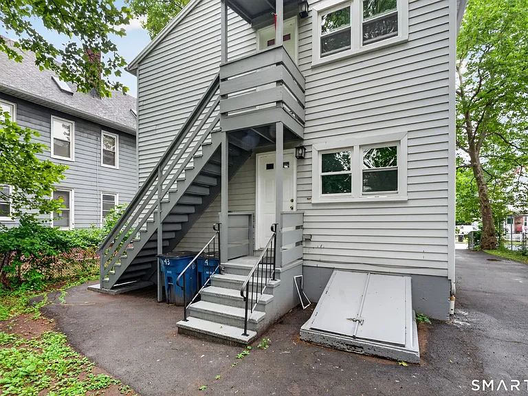 41 Admiral St #1 — Photo 26