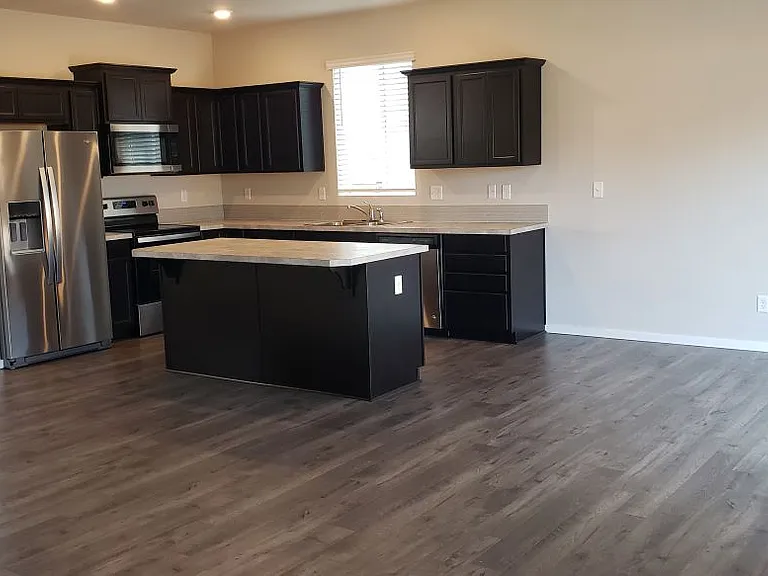 10708 Tahoma Ct E — Photo 11