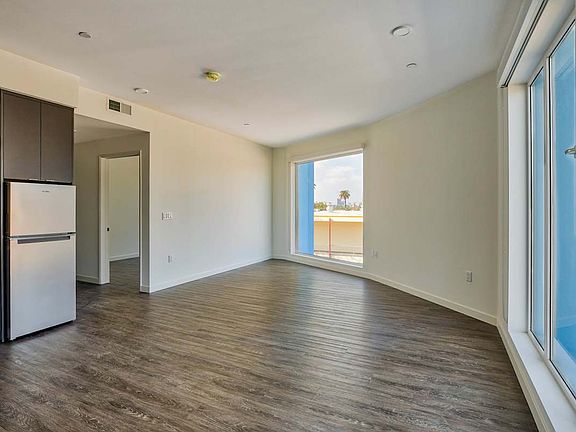 5th image of 2602 S Orange Dr APT 306