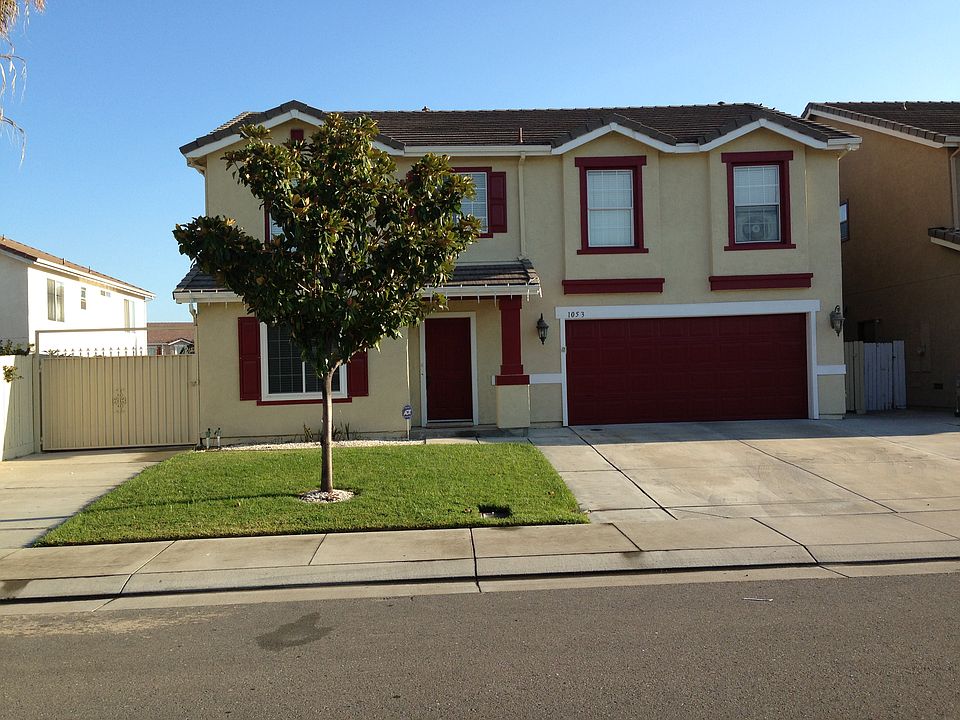 1st image of 1053 Boardwalk Dr