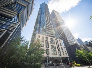 45 Charles St E #5202, Toronto, ON M4Y 0B8
