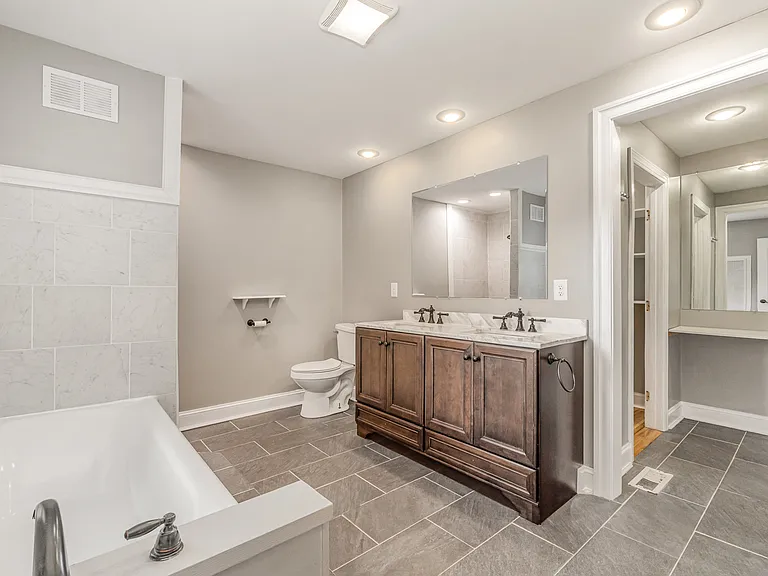 1164 Bradford Mountain Rd — Photo 12