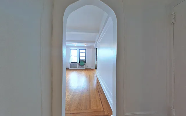 Rented by Platinum Properties | media 12