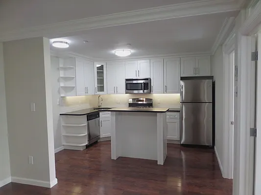 Rented by Vassiliou Group | media 61