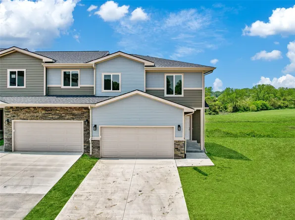 302-326 Harmony Ave, West Des Moines, IA 50266