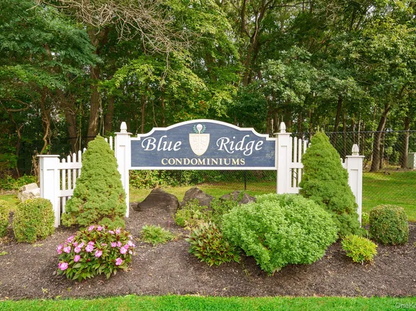 147 Birchwood Road #147, Medford, NY 11763