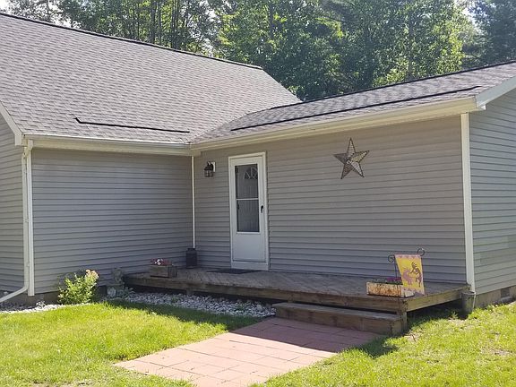 3rd image of 3875 Old Pine Trl