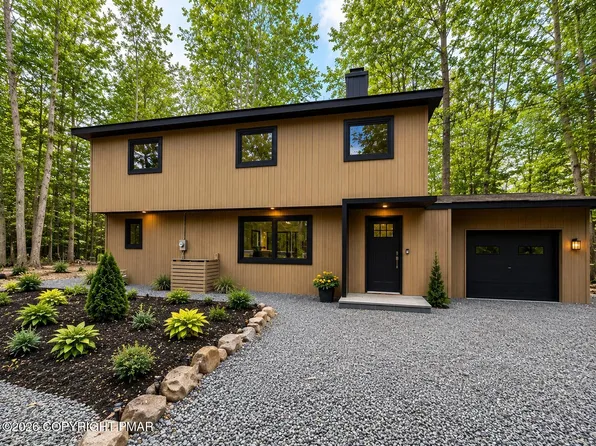 236 Gross Dr, Pocono Pines, PA 18350