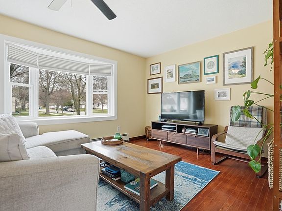 4th image of 286 James Avenue
