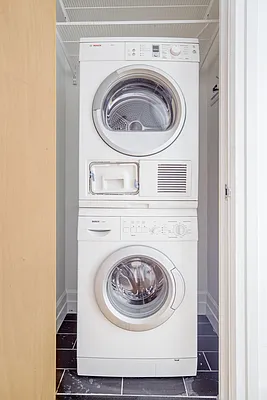 Rented by Compass | media 22