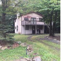 6313 Ventnor Dr, Coolbaugh Twp, PA