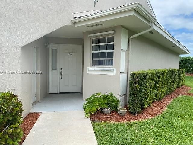 1st image of 2627 SE 21st Ct #108-B