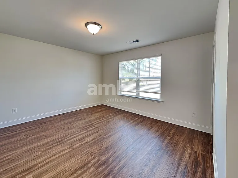 602 Lake Vista Ct — Photo 24