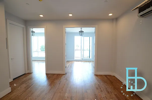 Rented by Miron Realty Group | media 13