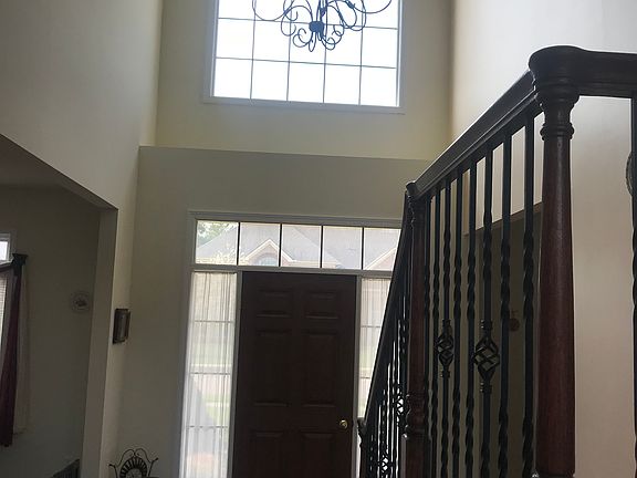 4th image of 775 Quill Creek Dr