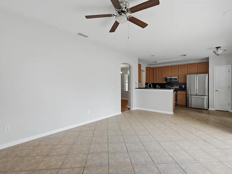 Combo Family Room and Kitchen