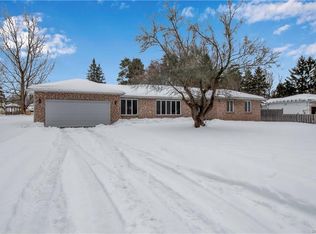 8171 Clarence Center Rd, East Amherst, NY 14051
