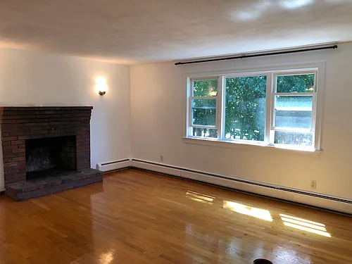 1195 Boylston St Photo 1