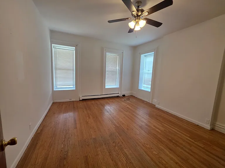 311 Totowa Ave — Photo 2