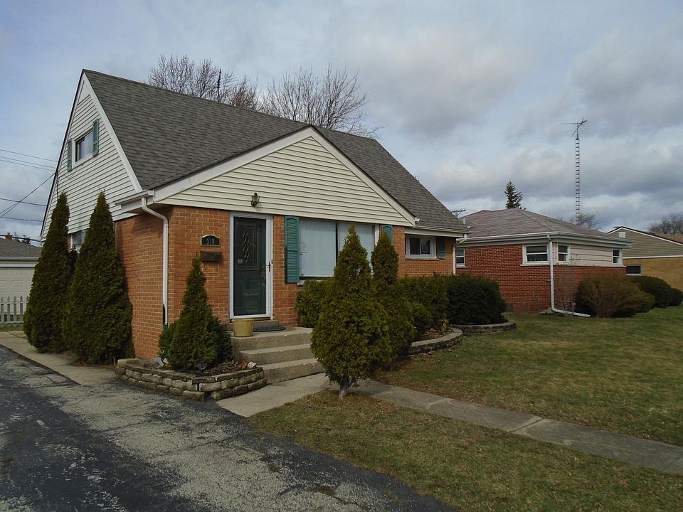 1st image of 312 N Reuter Dr