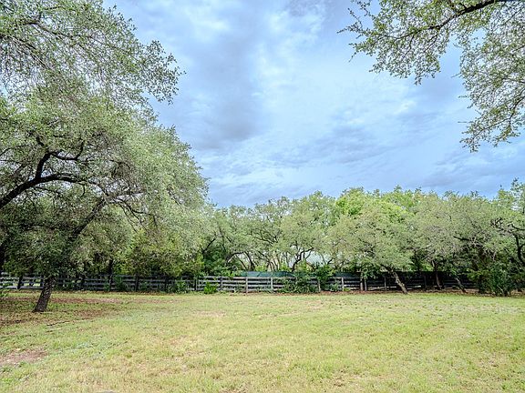 4th image of 2320 Kellie Brooke Rd