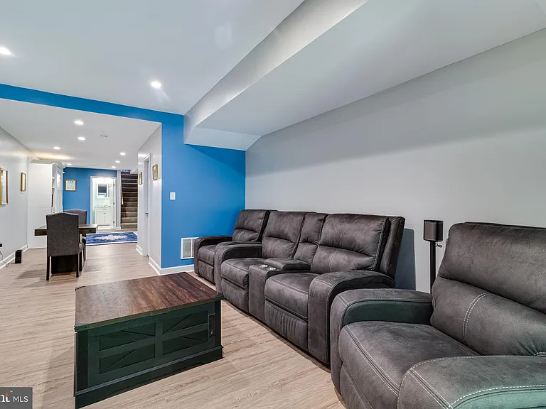 8150 Plowden Dr — Photo 58