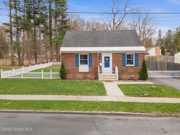 65 Brent Street, Albany, NY 12205