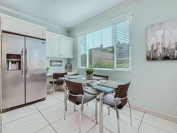 4th image of 5401 E VAN BUREN Street #1048