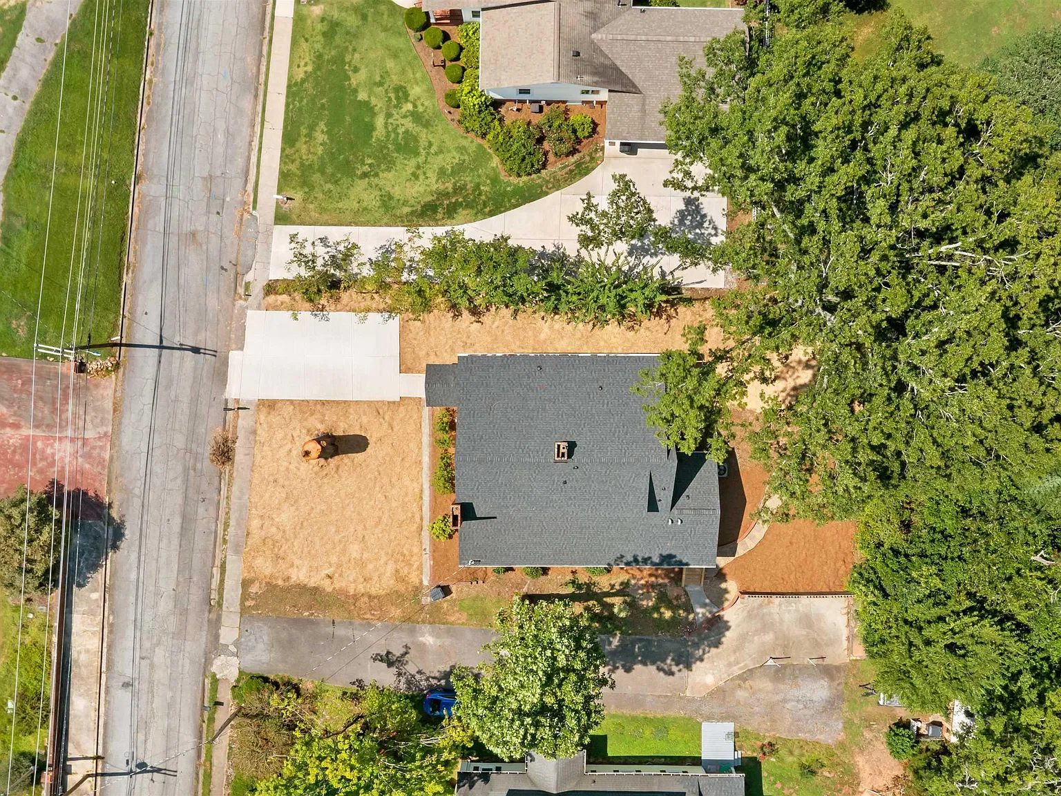 4 bed, 4.0 bath, 3000 sqft, $1,995 — Photo 3