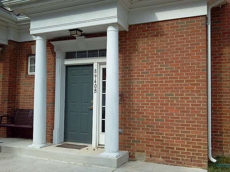 1st image of 8940B Milford Haven Ct