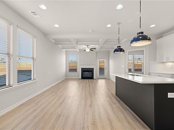 2nd image of 2818 Aralynn Way