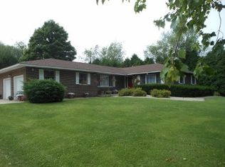 410 N 400 E, Valparaiso, IN 46383