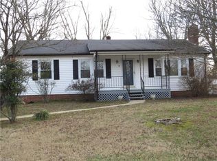 300 Mulberry Mill Rd, North Wilkesboro, NC 28659