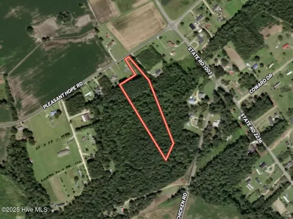 2692 Pleasant Hope Road, Fairmont, NC 28340